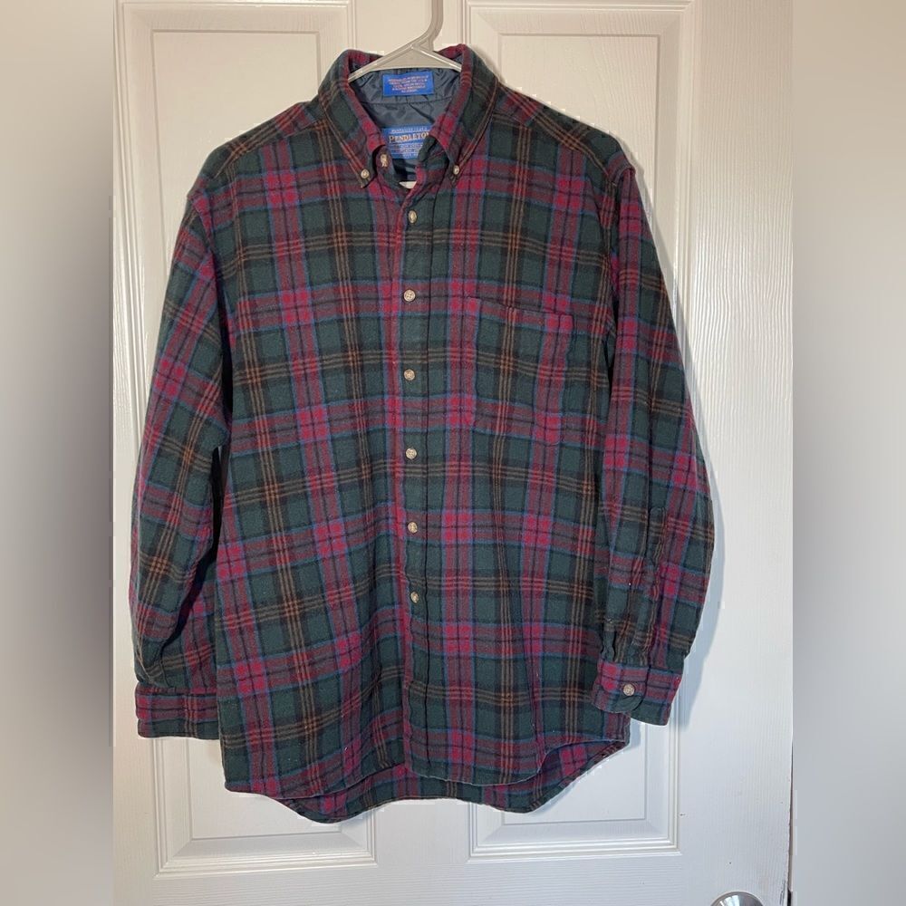 Men’s Vintage Pendleton virgin Wool Button Down Shirt Size M